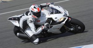 Lo principal de un buen neumático de moto es el agarre