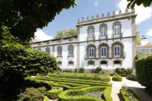 Casa da Ínsua uno de los mas hermosos paradores en Portugal que debes visitar.