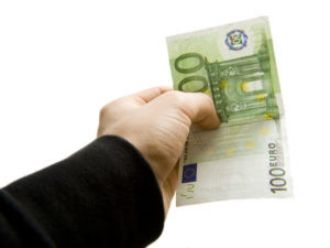 El estudio de los préstamos personales es gratuito con muchas entidades