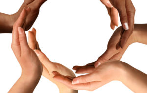 La economía solidaria se basa en una economía al servicio de las personas