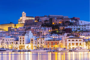 ¡Planea ya tu Semana Santa más económica!