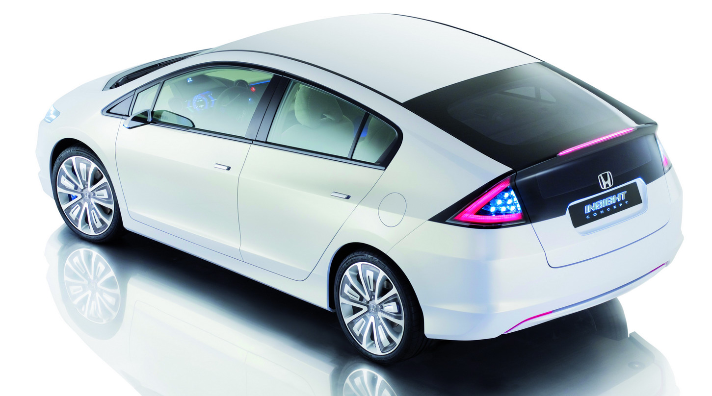 Offres de voiture neuve: les voitures hybrides