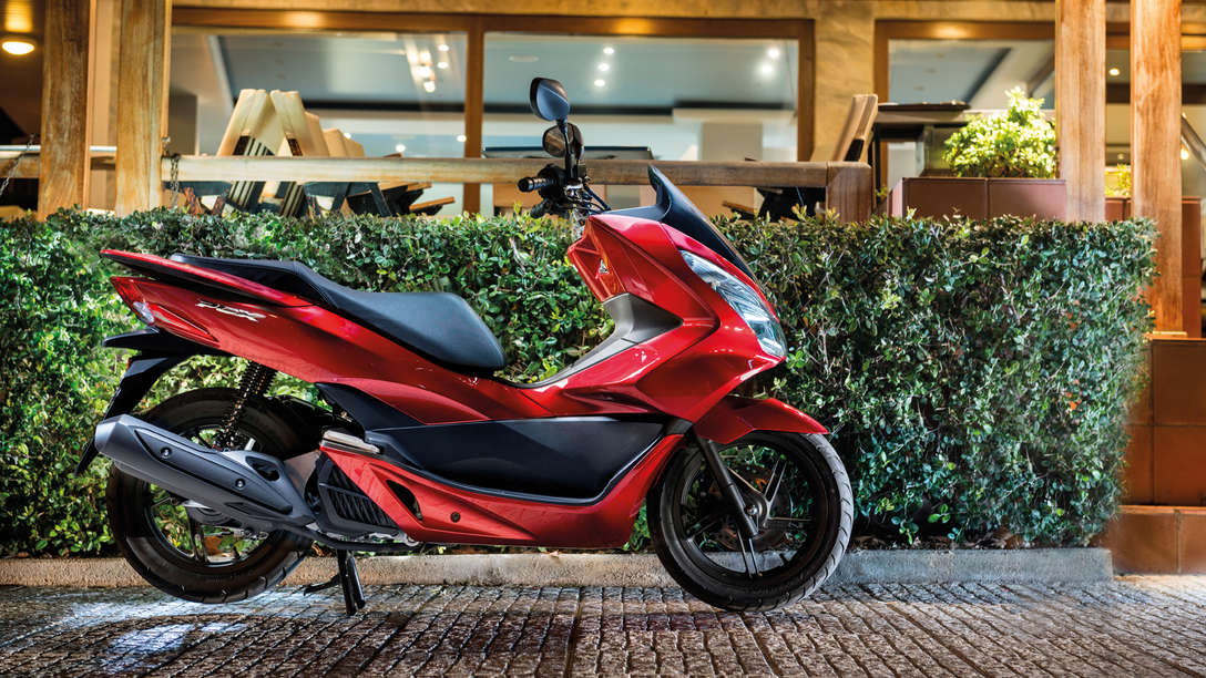 Le Honda PCX 125 : la star des scooters