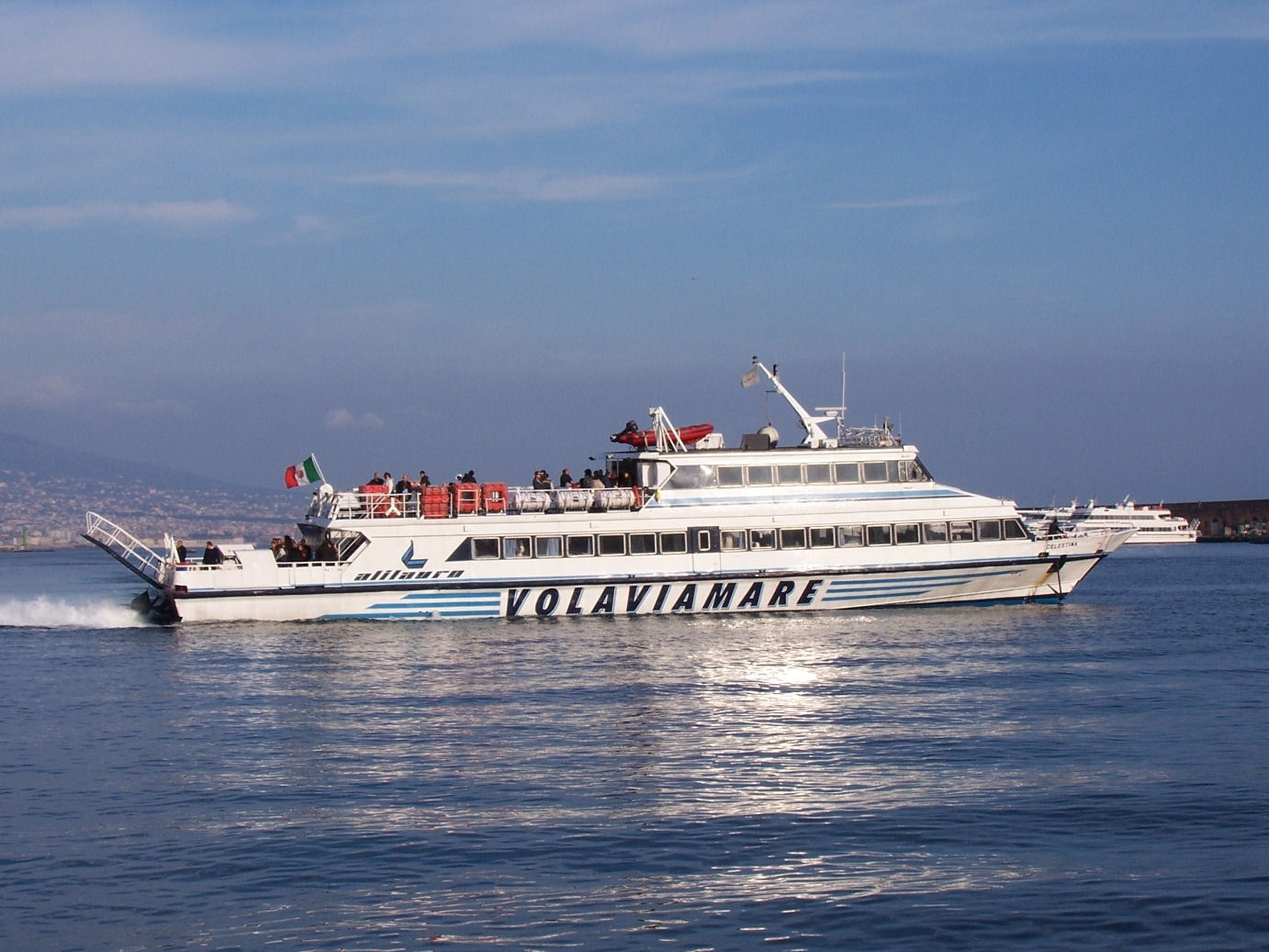 Napoli-Ischia, gli aliscafi per l'estate