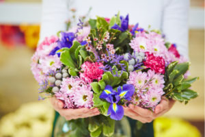 Giornata Internazionale della Donna: come ordinare fiori online