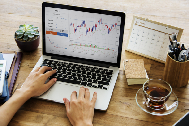 How to trade stocks online