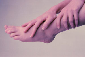 Unattended foot pain top of foot can lead to more severe leg problems