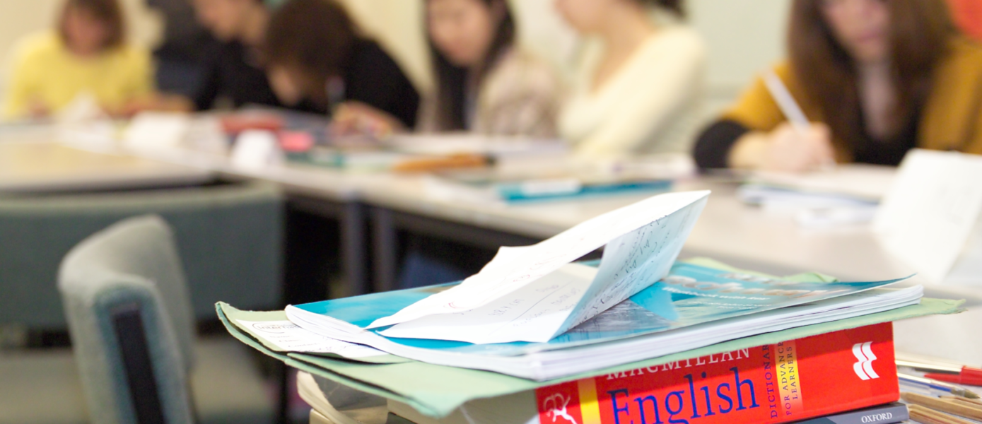 How To Learn English at Your Own Place with FREE Interactive Courses!